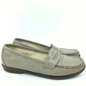 Sas Womans Flats Sz 7 S Gray Leather Slip On Penny